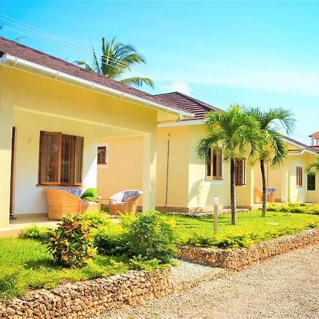 V-Szameitat Homes Диани-Бич Экстерьер фото